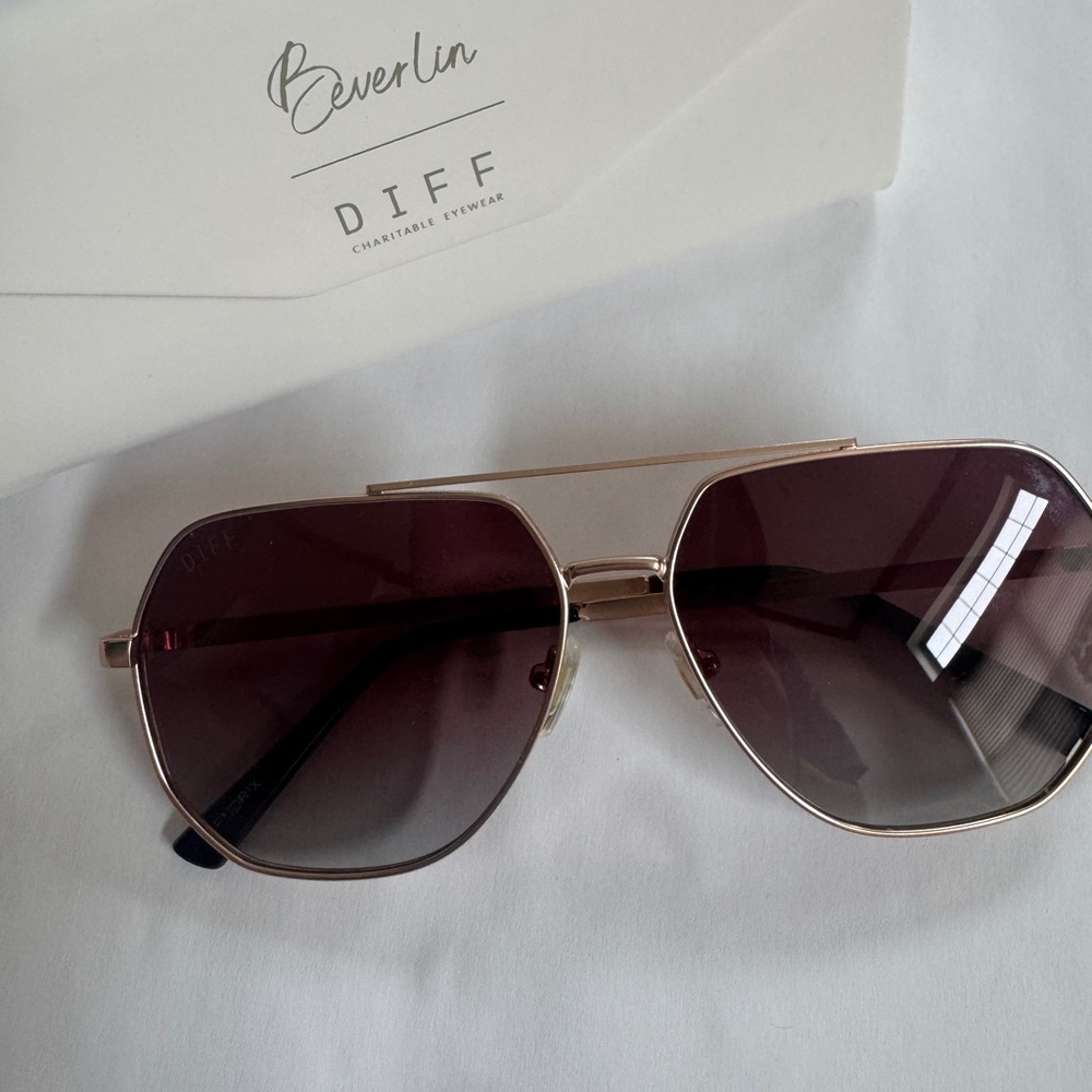 DIFF Eyewear x Laura Beverlin Sunglasses